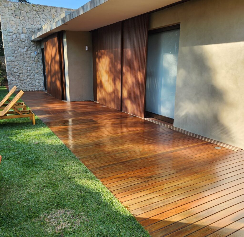 Raspadora Freitas - raspagem de piso de madeira e taco em são paulo sp deck externa